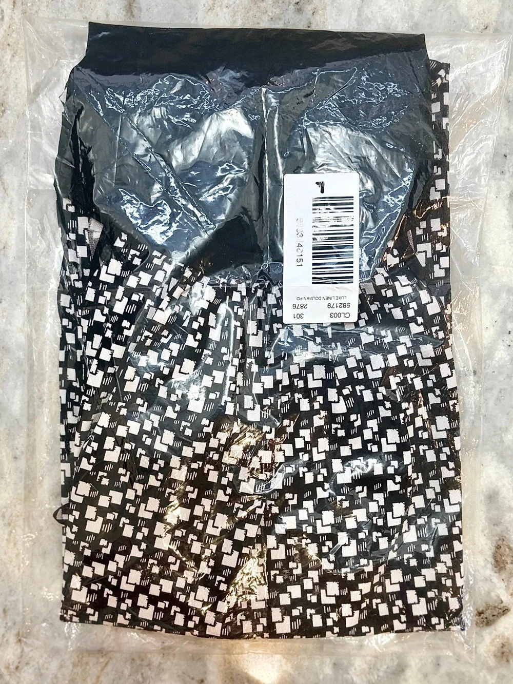 NWOT! 🖤 Michael Kors Top